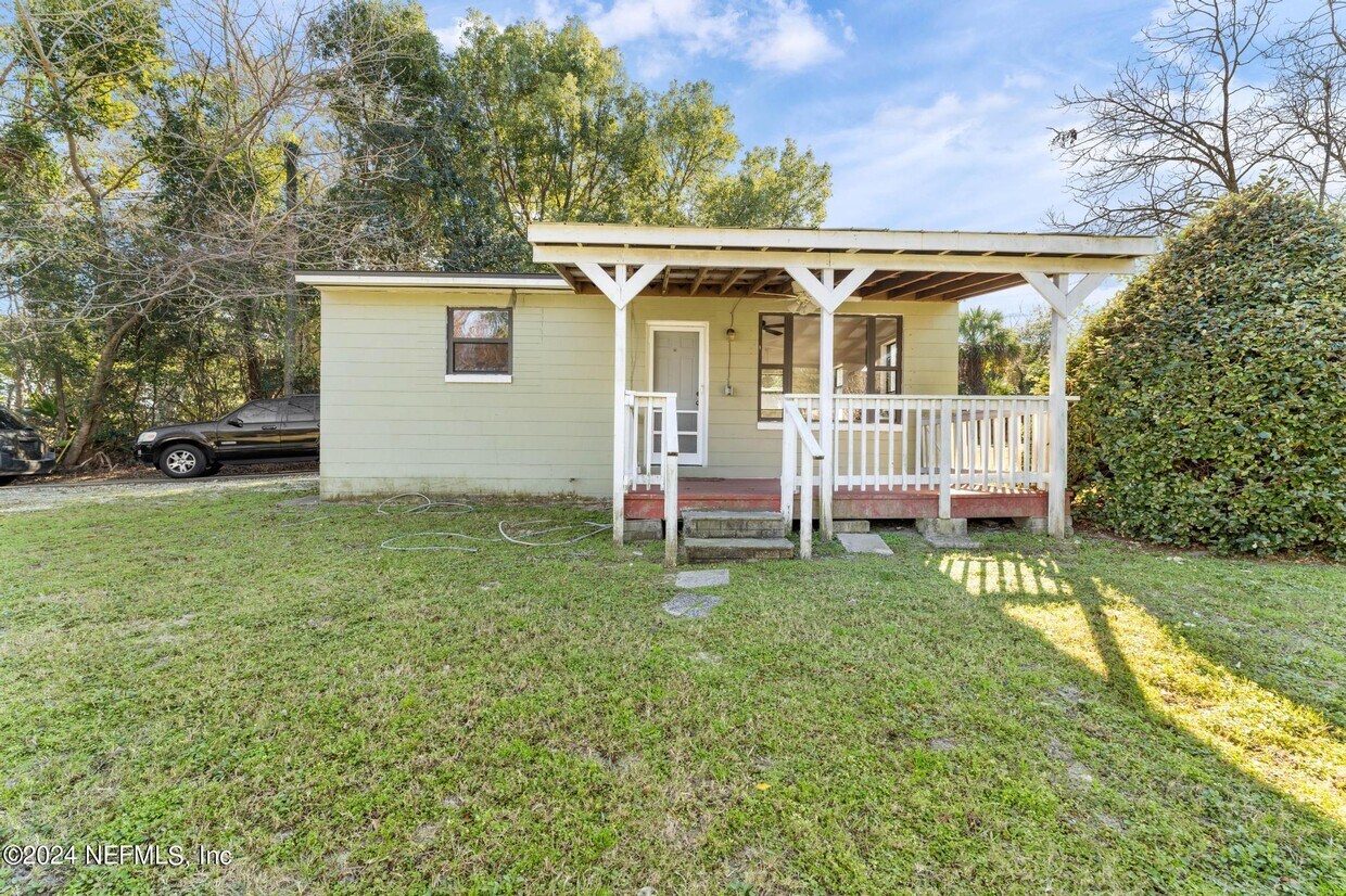 Foto principal - 2133 University Blvd S
