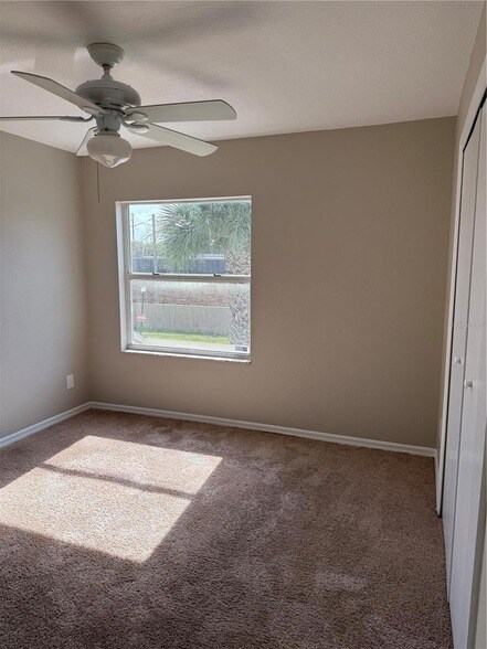 Foto del edificio - 2444 Summerfield Way
