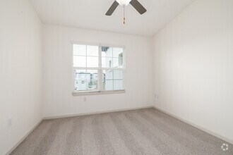 Verona - 2BR, 2BA - 931SF - 2nd Bedroom - Treviso Grand