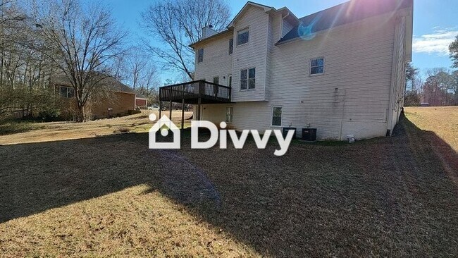 Building Photo - 3070 Water Brook Dr SW