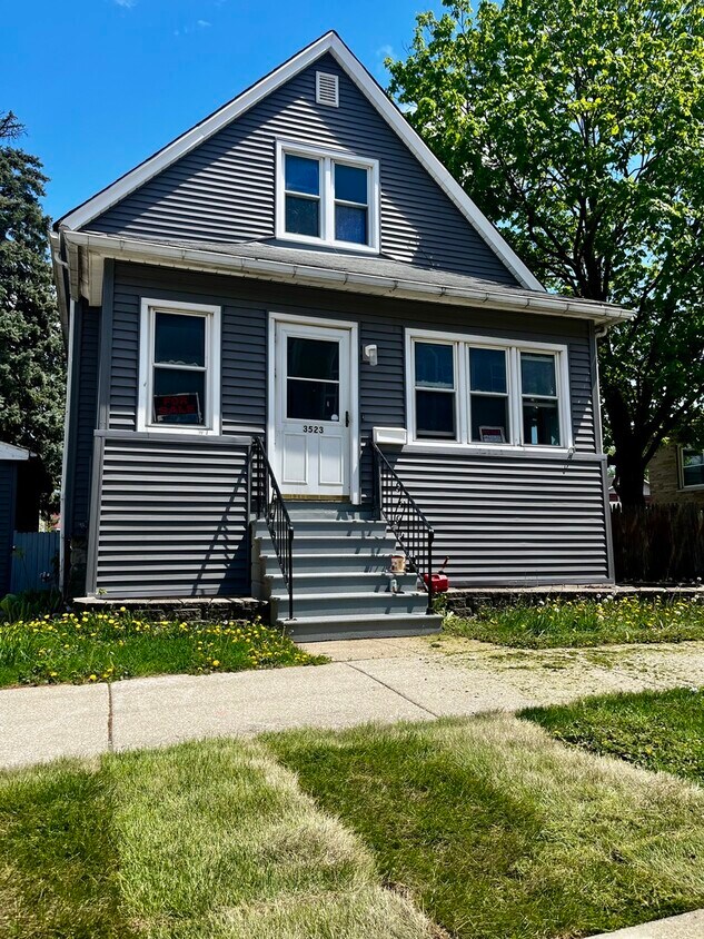 Foto principal - 3523 Maple Ave