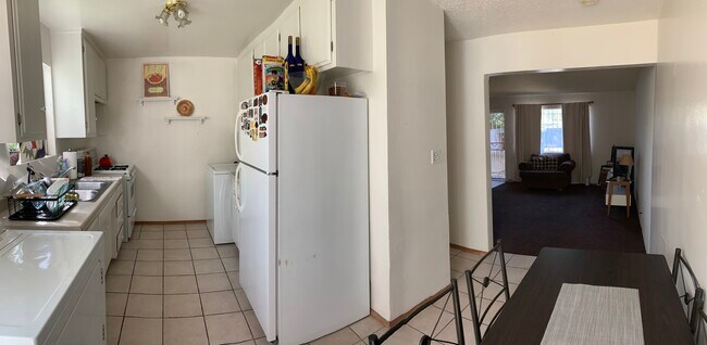 kitchen view - 747 N Occidental Blvd