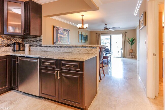 Foto del edificio - 2 br, 2 bath Condo - 3105 NE 28th St Apt 1C