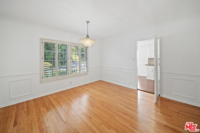 Foto del edificio - 2124 Hillsboro Ave