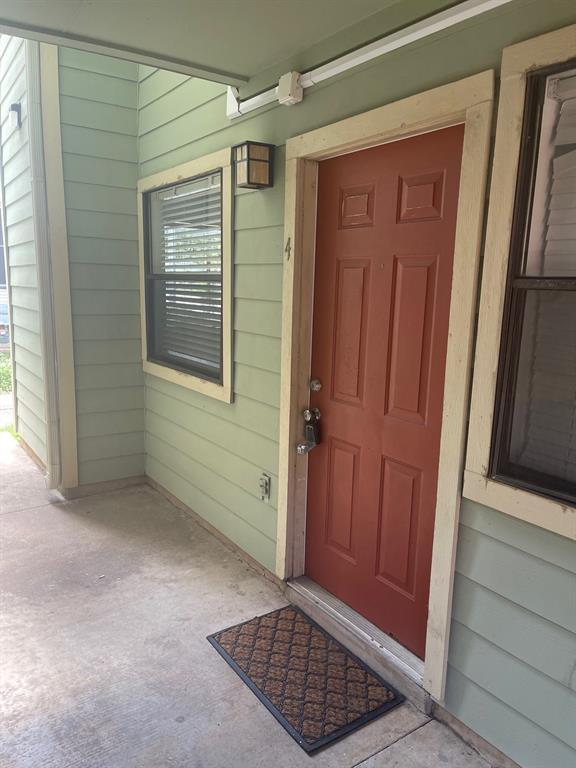 Foto principal - 4405 Avenue A
