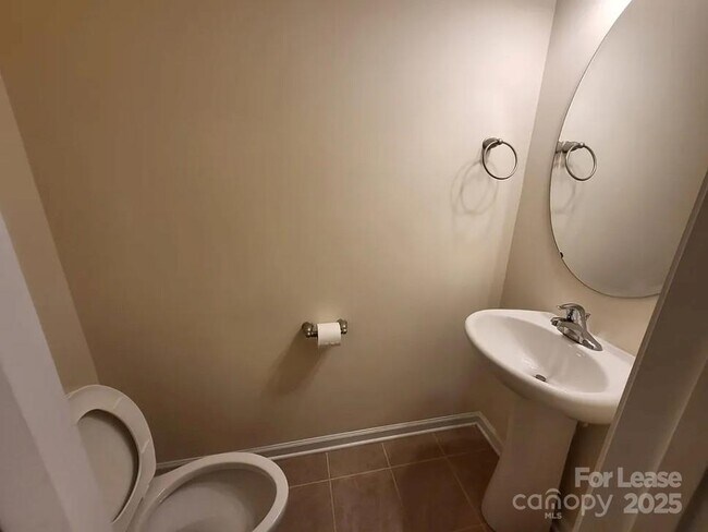 Foto del edificio - 15248 Wrights Crossing Dr