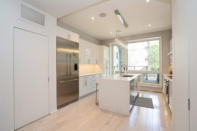Foto del edificio - 162 9th St