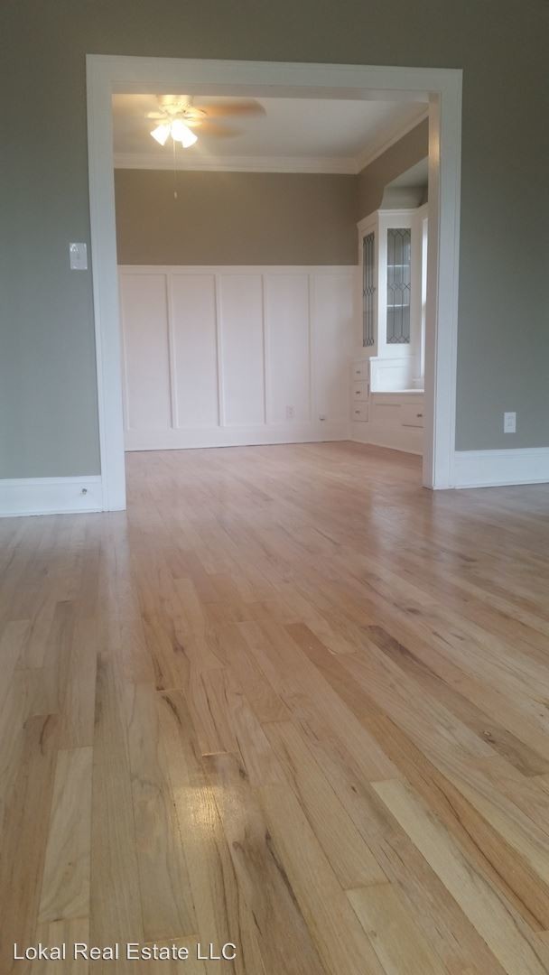 Building Photo - 13940 San Diego Ave