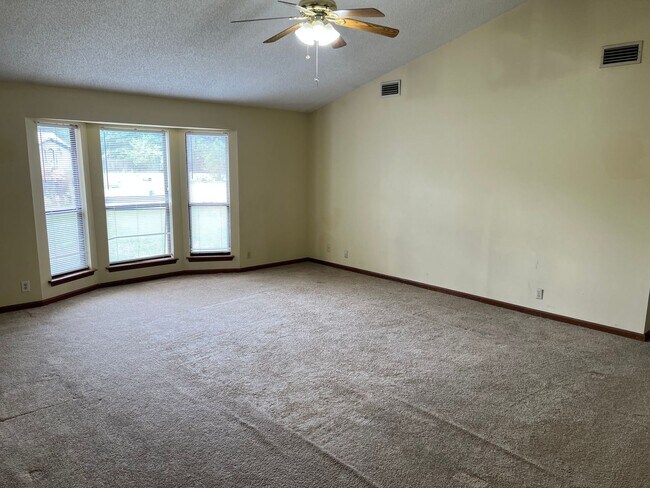 Foto del edificio - 108 Cambray Cir