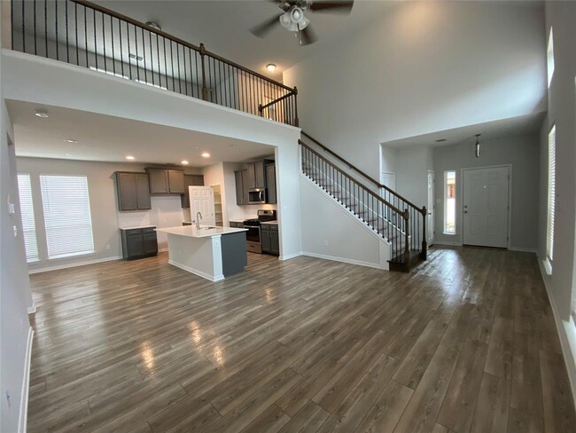 Foto del edificio - 3201 E College Park Dr
