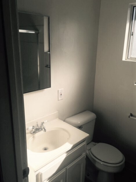 Foto del edificio - 570 E 64th St