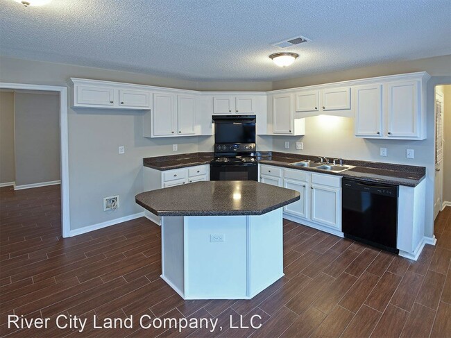 Building Photo - 4 br, 2.5 bath House - 5129 GRAND PINES