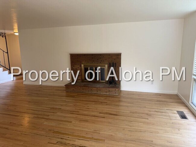 Foto del edificio - 7303 Hummel Dr