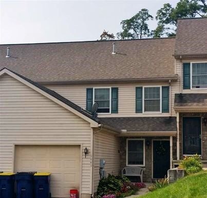 Primary Photo - 1441 Lakeside Dr