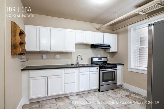 Foto del edificio - 718 N Grant St