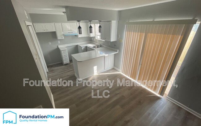 Foto del edificio - 992 University Street