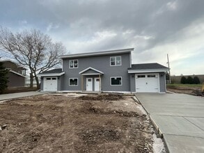 Building Photo - 1244-1246 Mayfair Dr