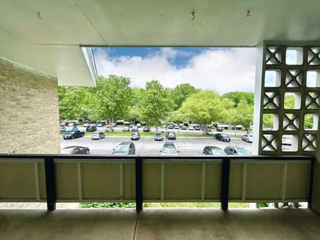 Foto del edificio - Rare 2 BR 2 BA in Spring Lake Condominiums