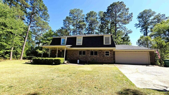 Foto del edificio - 201 Quail Run Dr