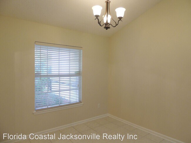 Foto del edificio - 3150 Highland Grove Dr