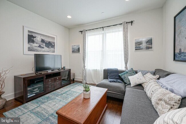 Foto del edificio - 1332 S Bouvier St