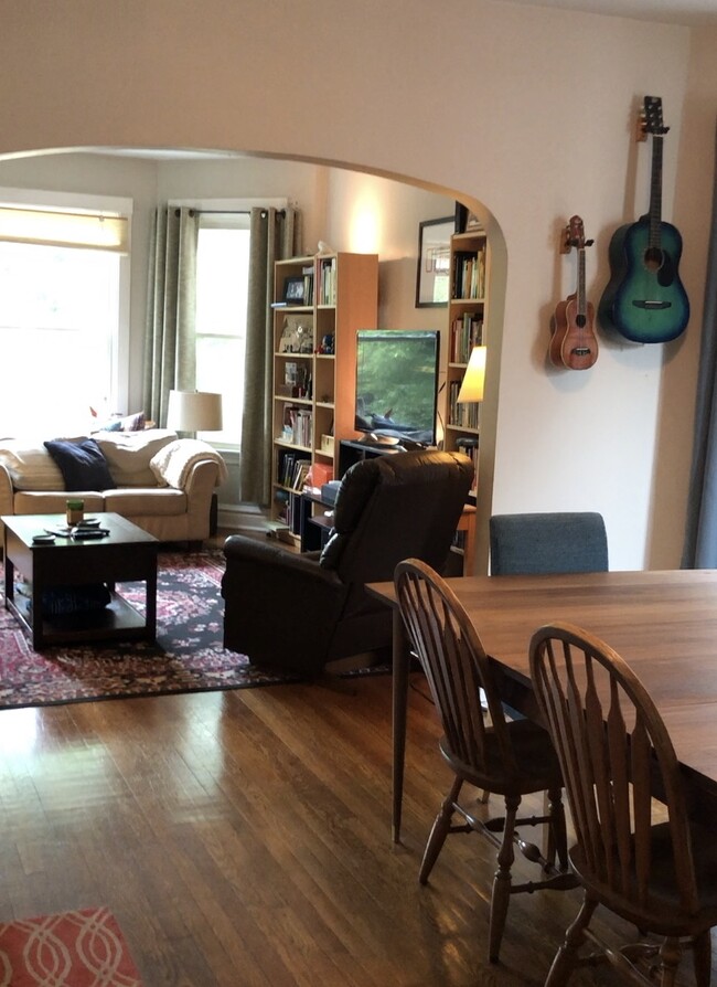 Spacious living room and dining room - 2429 W Leland Ave