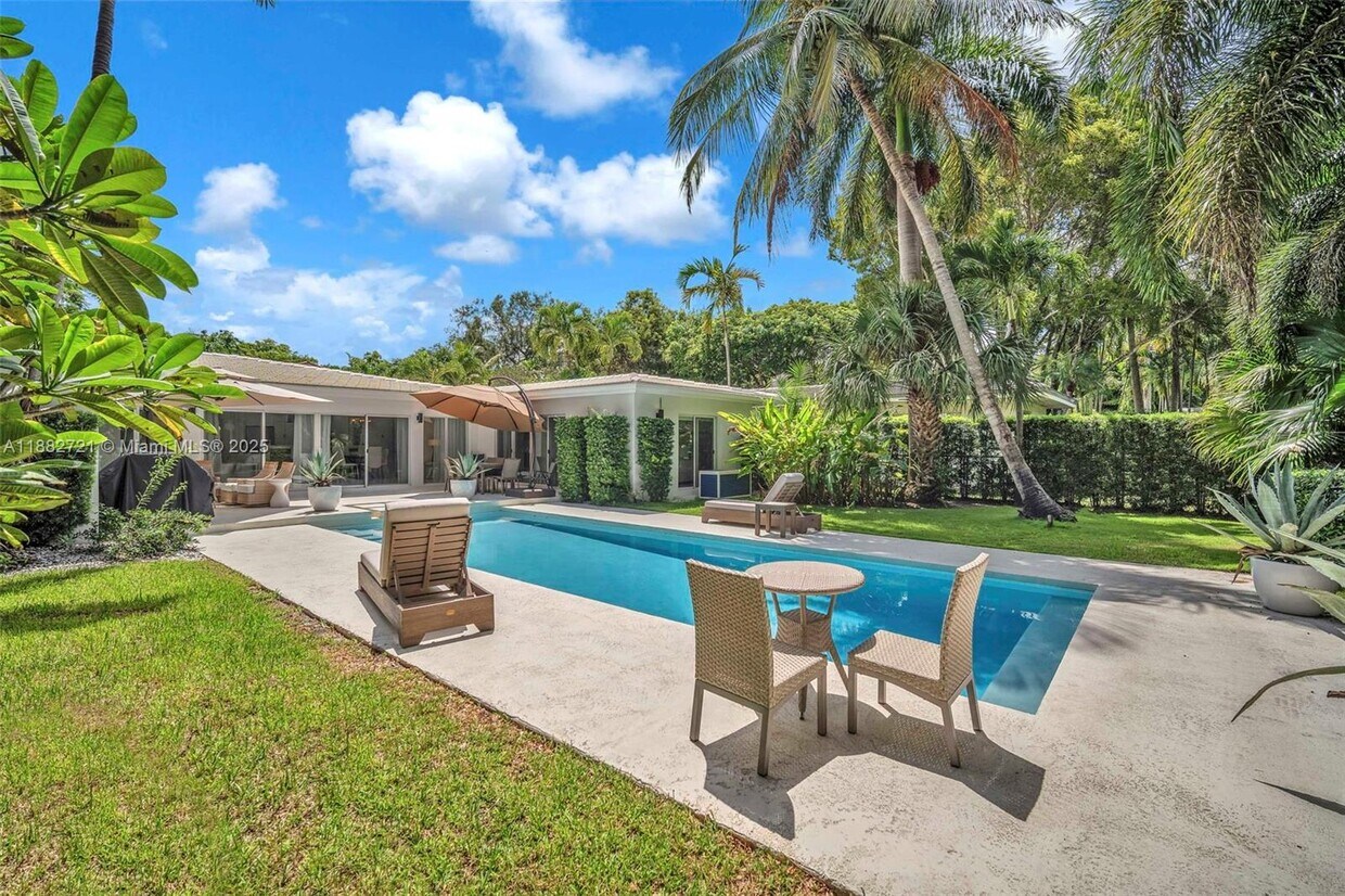 Foto principal - 203 Ridgewood Rd