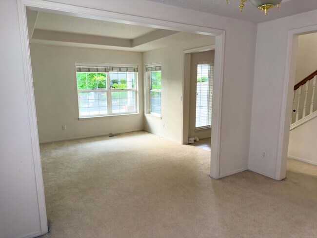 Foto del edificio - 4630 NW White Mountain Terrace