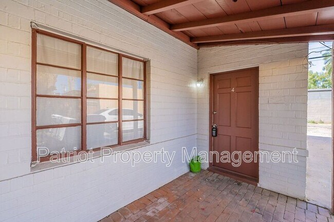 Foto del edificio - 928 W McDowell Rd