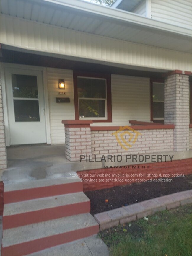 Foto del edificio - 3709-3711 Brookside Pkwy S Dr