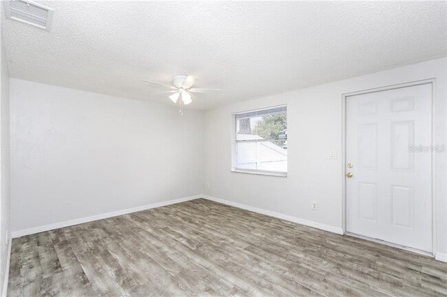 Building Photo - 3312 52nd Ave Dr W