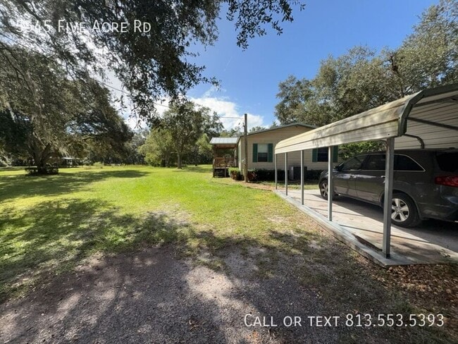 Foto del edificio - 5545 Five Acre Rd
