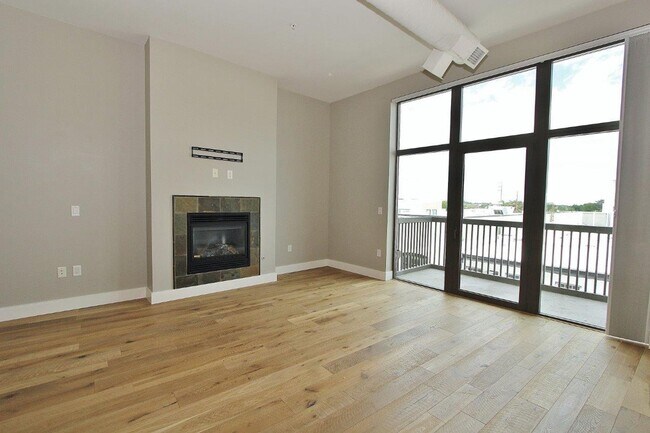 Foto del edificio - 419 S 8th St