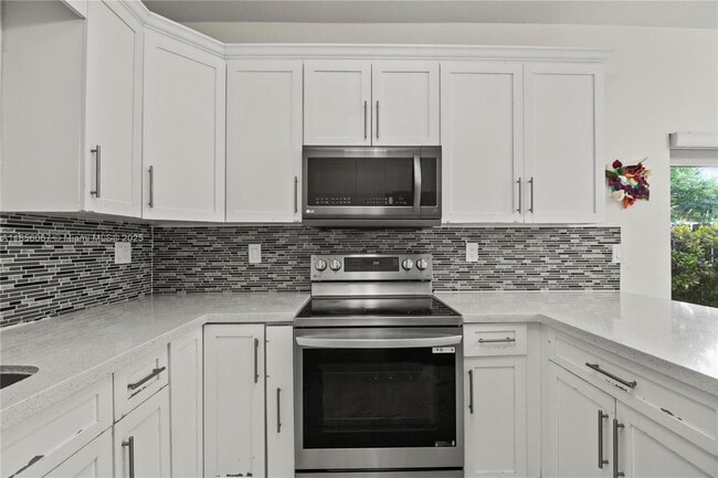 Foto del edificio - 10073 SW 117th Ct