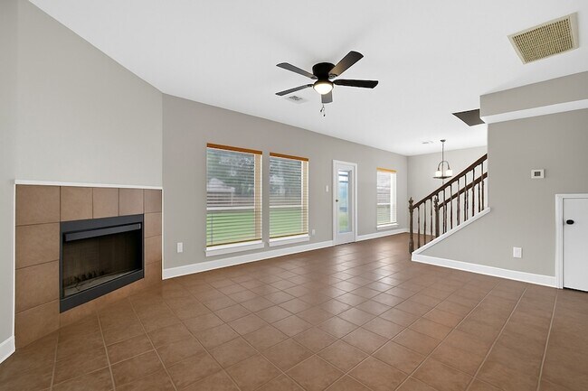 Foto del edificio - 15223 Tayport Ln