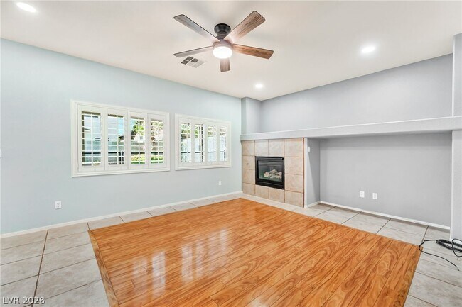 Foto del edificio - 9017 Wind Warrior Ave