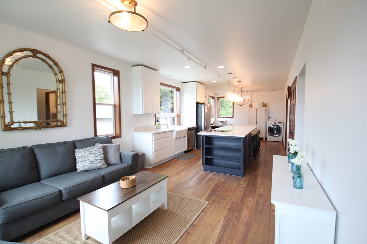 7826 SW 259th Pl, Vashon, WA 98070 House Rental in Vashon, WA