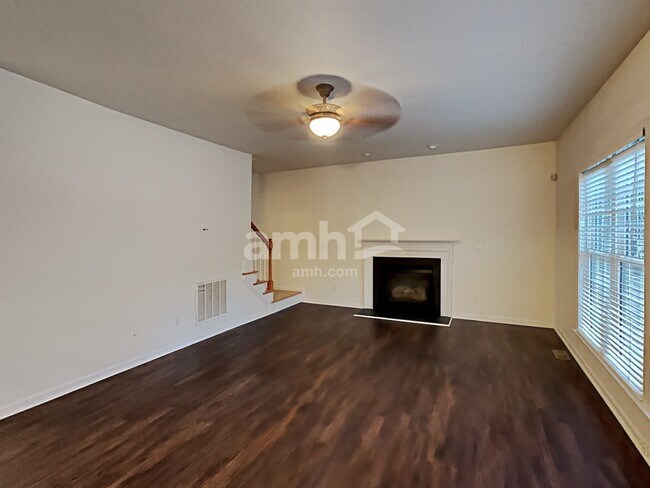 Building Photo - 4141 Autumn Cove Drive