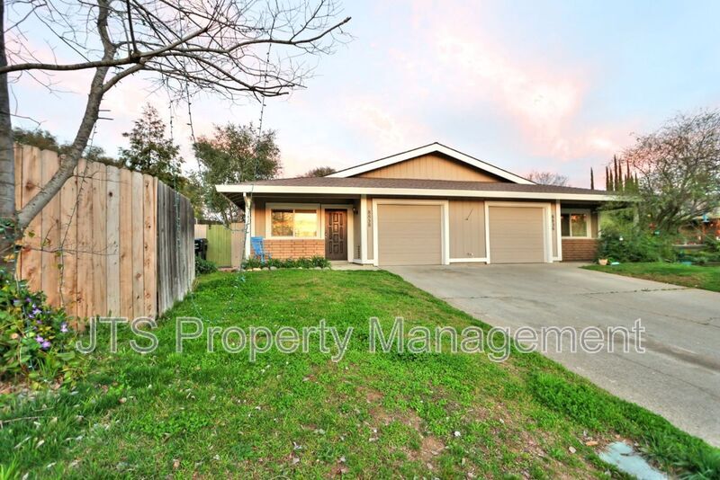 Foto principal - 8856 N Winding Way