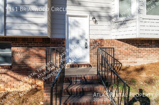 Building Photo - 5141 Briarwood Circle Pinson, AL 35126