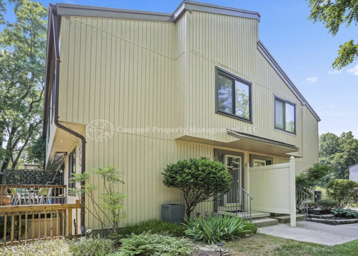 55 Dendron Ct Unit 55, Parkville, MD 21234 Condo for Rent in