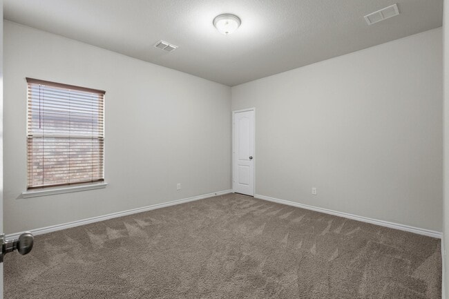 Building Photo - 3732 Fossil Tree Ln