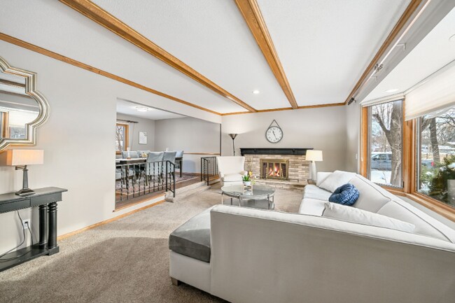 Building Photo - 7450 Duluth St