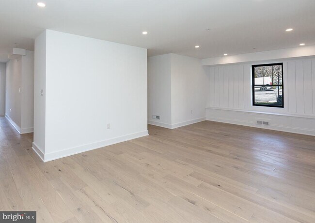 Foto del edificio - 981 Henry Ave