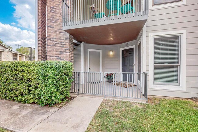 Foto del edificio - 10616 Mellow Meadow Dr
