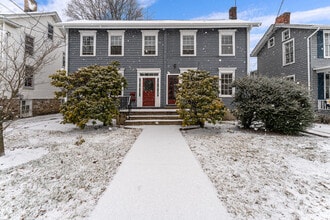 Building Photo - 22 Park Ave