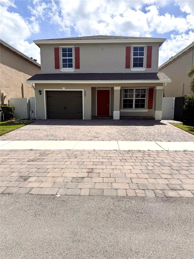 Foto principal - 507 NE 6th Ct
