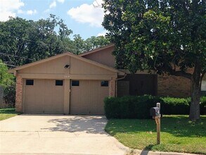 Building Photo - 5319 Little Creek Ct