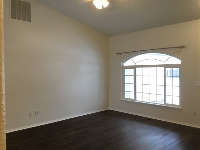 Foto del edificio - 8379 W Falling Star St