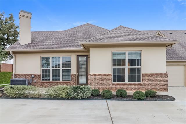 Foto principal - 8831 Creek Run Rd